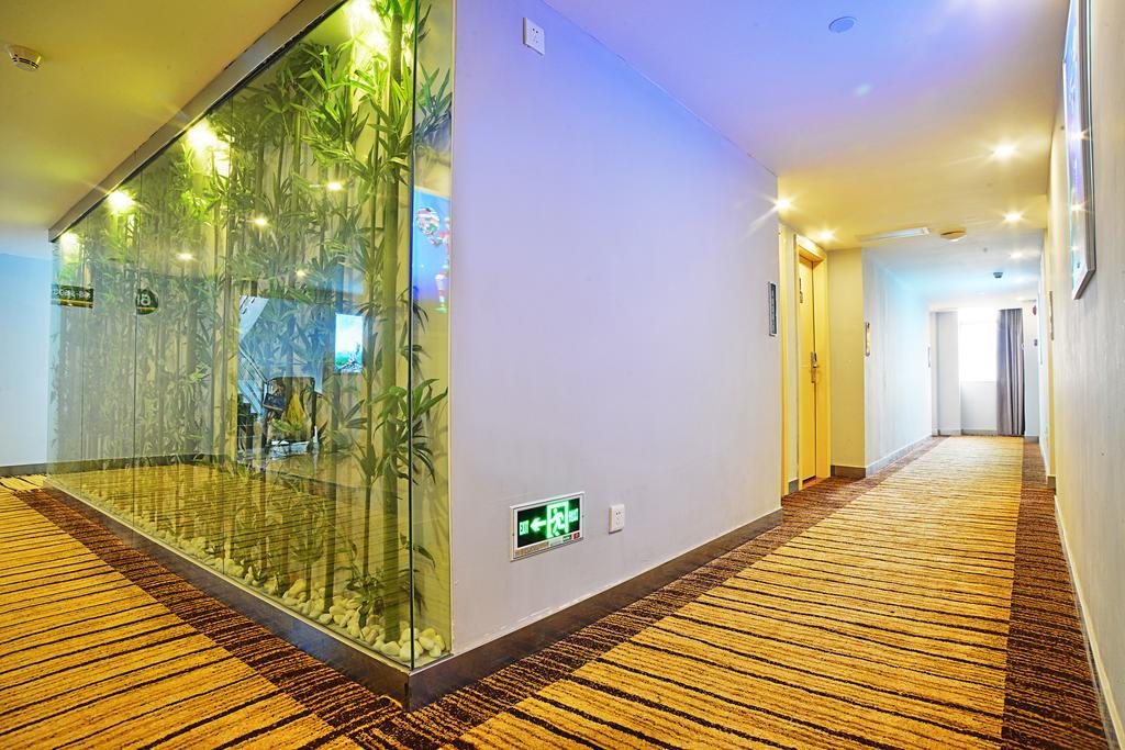 Super 8 Hotel Guangzhou Tainhe Li Jiao 外观 照片
