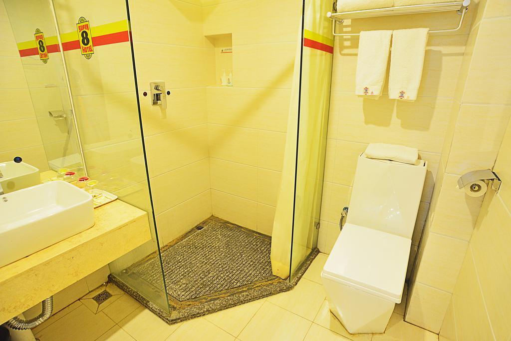 Super 8 Hotel Guangzhou Tainhe Li Jiao 客房 照片